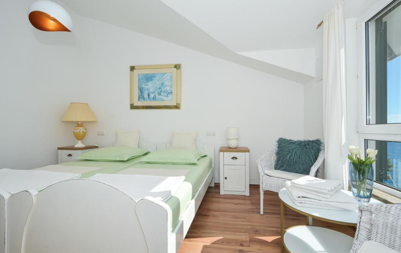 Wisibada Trogir