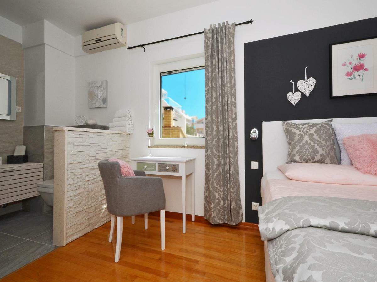 Apartma Wisibada